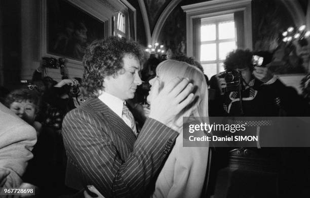 Mariage de Michel Sardou et Babette à Neuilly-sur-Seine le 14 octobre 1977, France.