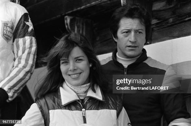 Caroline de Monaco et Philippe Junot dans leur chalet à Schoenried en Suisse le 30 décembre 1977.