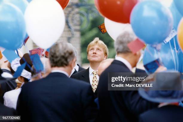 Le roi des Pays-Bas Willem-Alexander à un mariage le 29 mai 1998 aux Pays-Bas.