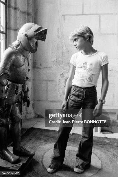 Anthony Delon sur le tournage du film 'Zorro' réalisé par Duccio Tessari à madrid le 20 aout 1974, Espagne.