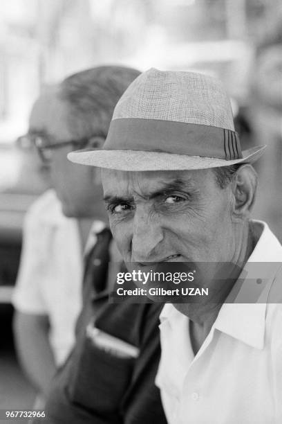 Vie quotidienne à Lisbonne après la tentative manquée de coup d'état de la part de la droite, le 27 aout 1974, Portugal.