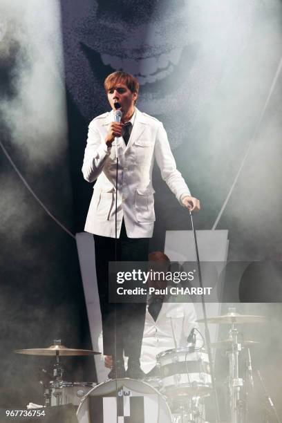 Howlin' Pelle Almqvist du groupe 'The Hives' en concert pendant le 'Festival Rock en Seine' le 22 août 2014, Paris, France.