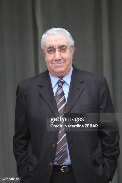 Portrait du colonel Chaabane Boudemagh, 67 ans, ancien colonel des services secrets a été appelé à se porter candidat par des comités de soutien...