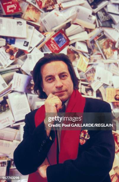 Philippe Brenot, psychiatre, au Salon du Livre à Paris le 23 mars 1998, France.