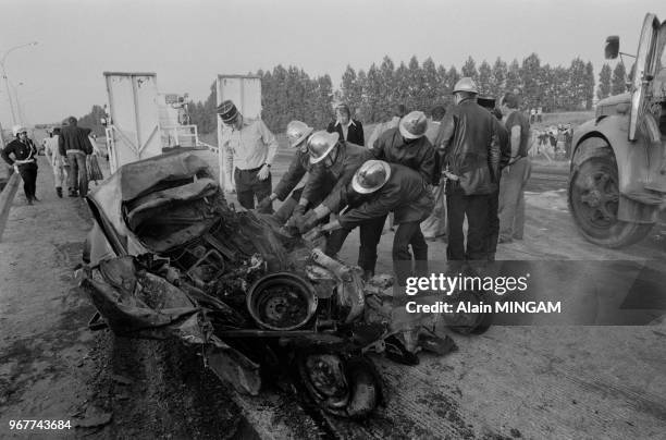 Un semi-remorque a causé un accident sur l'autoroute de nord à la hauteur de Garonor entrainant la mort de 2 personnes le 14 juin 1978, France.