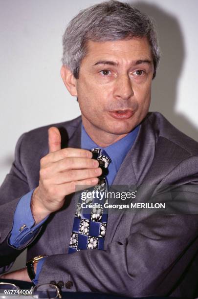 Claude Bartolone, homme politique, le 13 octobre 1998 à Paris, France.