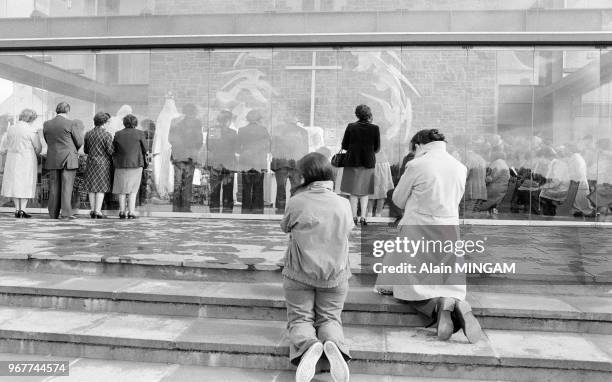 Lors du centenaire de l'apparition de la vierge à Knock le 21 aout 1979, Irlande.