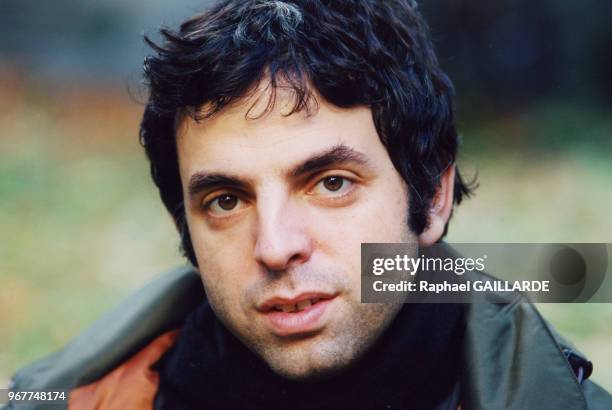 Portrait de Etger Keret, auteur israëlien à Paris, le 16 novembre 2001, France.