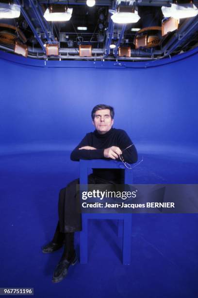 Le producteur Jean-Christophe Averty sur un plateau de télévion à Paris le 17 janvier 1983 à Paris, France.