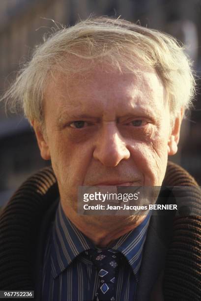 écriavain britannique Anthony Burgess à Paris le 23 février 1983, France.