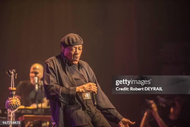 Le chanteur de jazz et de soul américain Al Jarreau en concert live à l'Olympia à l?occasion de la sortie de son nouvel album 'My Old Friend...