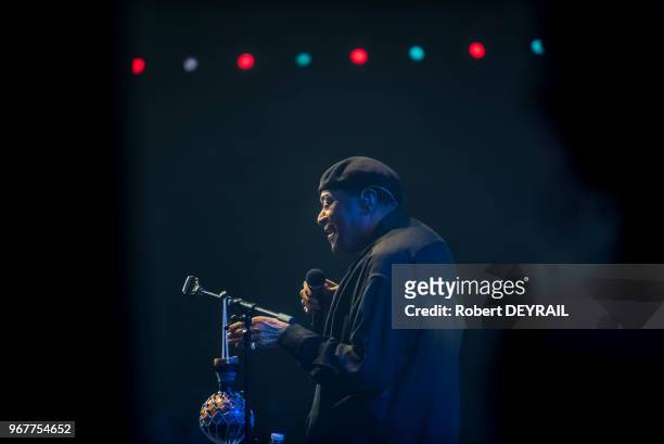 Le chanteur de jazz et de soul américain Al Jarreau en concert live à l'Olympia à l?occasion de la sortie de son nouvel album 'My Old Friend...