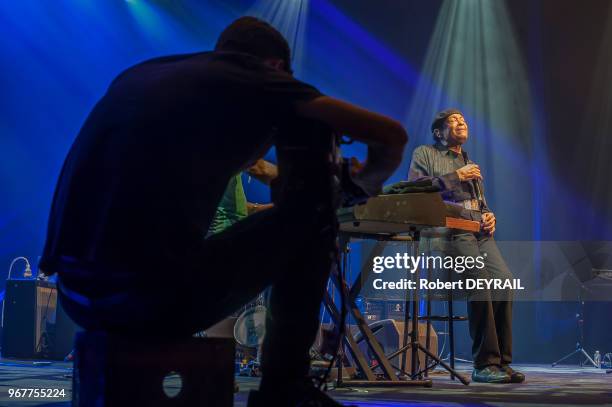 Le chanteur de jazz et de soul américain Al Jarreau en concert live à l'Olympia à l?occasion de la sortie de son nouvel album 'My Old Friend...