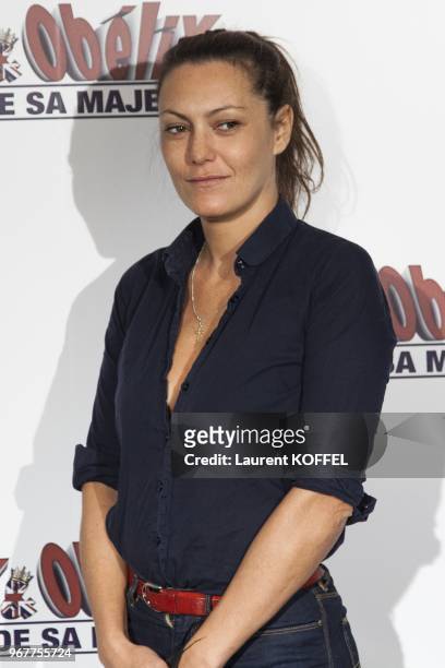 Karole Rocher attends at "Asterix et Obelix: au service de sa majeste" film premiere at "Le Grand Rex" on September 30, 2012 in Paris, France.