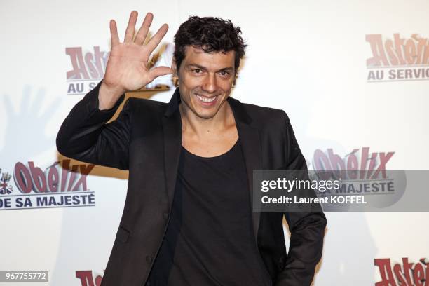 Taig Khris attends at "Asterix et Obelix: au service de sa majeste" film premiere at "Le Grand Rex" on September 30, 2012 in Paris, France.