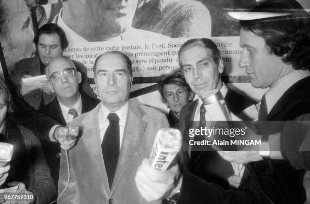 François Mitterrand et Robert Fabre au siège du Parti Socialiste à Paris lors des élections législatives le 31 janvier 1978, France.