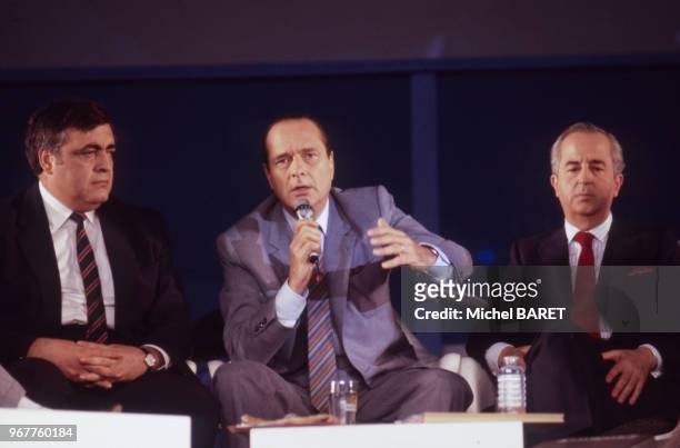 Philippe Séguin, Jacques Chirac et Edouard Balladur lors du forum UDF-RPR à Paris, le 21 juin 1986, France.