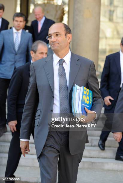 Eric Woerth à la sortie du conseil des ministres le 26 septembre 2008 à Paris, France.