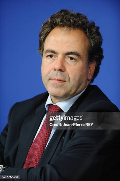 La ministre de la Santé Roselyne Bachelot rassemblait sept ministres ou secrétaires d'Etat du gouvernement place Beauvau dont Brice Hortefeux, Luc...