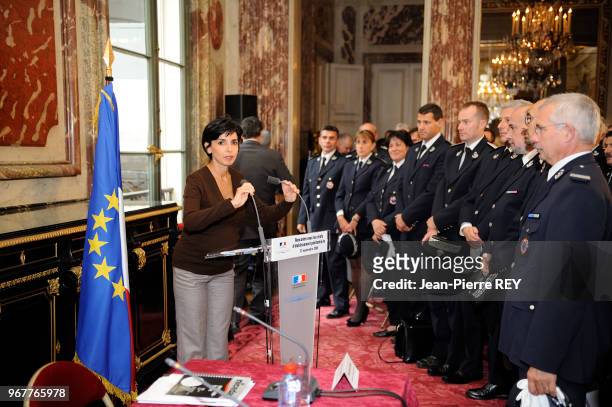 Rachida Dati recoit les chefs d'établissement pénitentiares au ministère de la justice le 23 septembre 2008 à Paris, France.