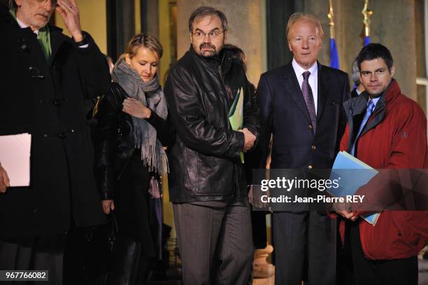 Francois Chereque, Brice Hortefeux et Laurent Vauquiez à la sortie d'une réunion avec le président de la république à l'Elysée le 18 février 2009 à...