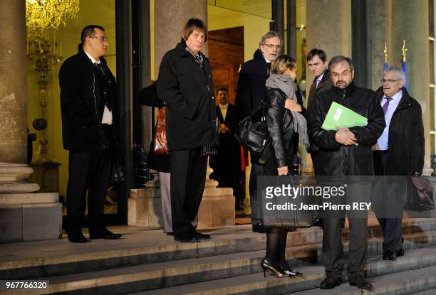 Bernard Thibault et Francois Chereque à la sortie d'une réunion avec le président de la république à l'Elysée le 18 février 2009 à Paris, France.