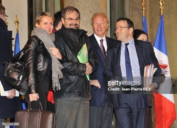 Laurence, Francois Chereque, Brice Hortefeux et Martin Hirsch à la sortie d'une réunion le 18 février 2009 à Paris, France.