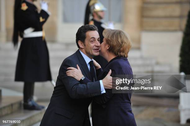 Nicolas Sarkozy reçoit Angela Merkel à l'Elysée le 24 novembre 2008 à Paris, France.