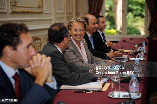 Michèle Alliot-Marie consulte les représentants des cultes le 18 septembre 2008 à Paris, France.