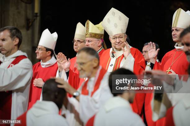 Le Cardinal André Vingt-Trois archevèque de Paris a ordonné 12 nouveaux prêtres à la cathédrale Notre Dame à Paris le 30 juin 2012, France.