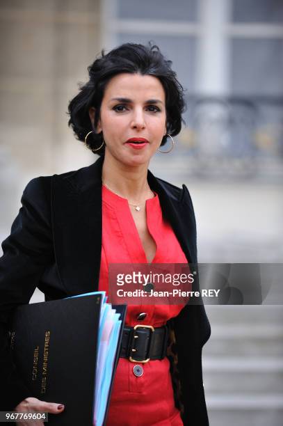 Rachida Dati à la sortie du conseil des ministres à l'Elysée le 28 janvier 2009 à Paris, France.