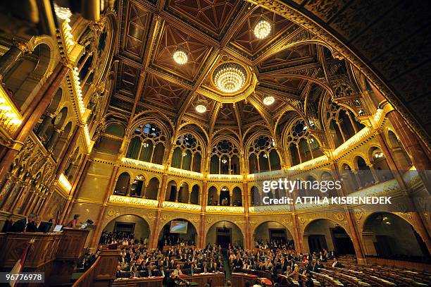 General view of Hungarian parliament building, as Hungarian Prime Minister Ferenc Gyurcsany makes a speech calling for an agreement between the...