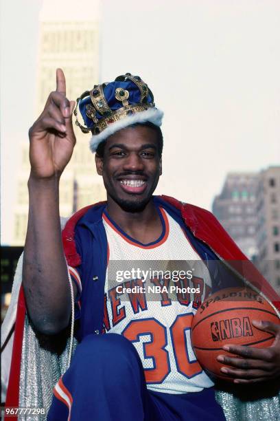 Bernard King of the New York Knicks poses for a photo circa 1984 in New York City, New York. NOTE TO USER: User expressly acknowledges and agrees...