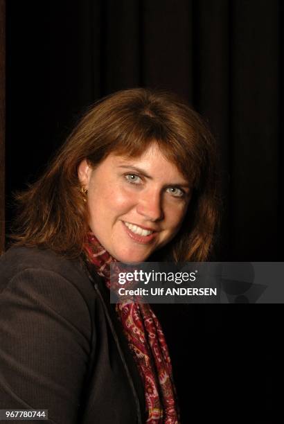 Lisa Gardner Photos and Premium High Res Pictures Getty Images