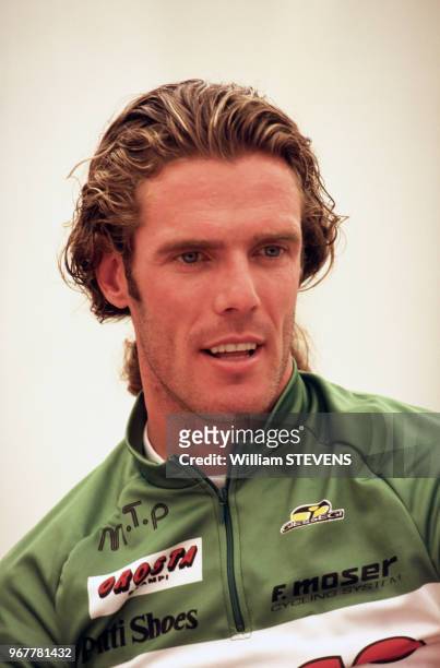 Portrait du coureur cycliste italien Mario Cipollini lors du prologue du Tour de France le 29 juin 1996 à Hertogenbosch aux Pays Bas.