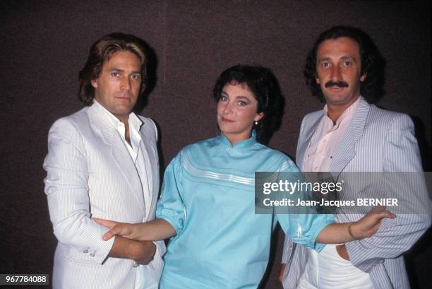 Portrait du groupe italien Ricchi e Poveri à Paris le 22 juin 1983, France.