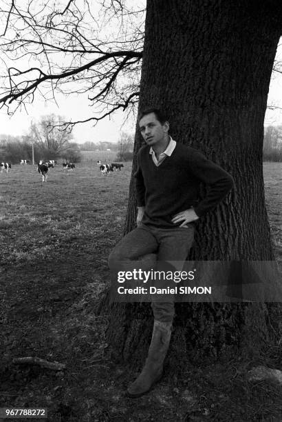 François Guillaume, homme politique et syndicaliste, dans sa propriété le 21 avril 1979 à Saint-Nicolas-de-Port, France.