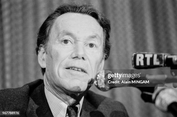 Albin Chalandon, président de Elf-Aquitaine, donne une conférence de presse à Paris le 28 janvier 1981, France.