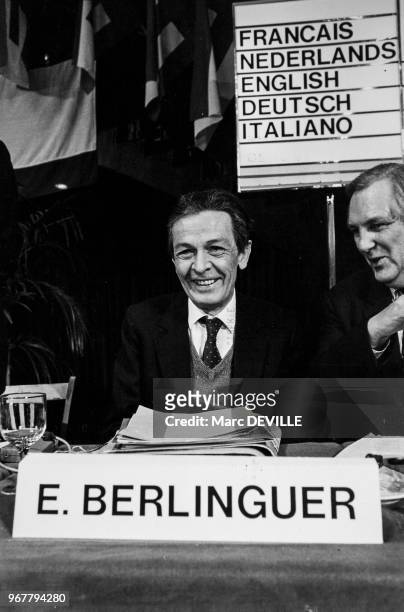 Portrait d'Enrico Berlinguer, secrétaire du parti communiste italien, lors du congrès de l'Europe le 24 mars 1984 à Bruxelles, Belgique.