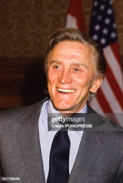 Acteur Kirk Douglas le 15 novembre 1983 à Montréal, Canada.