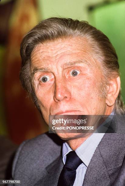 Acteur Kirk Douglas le 15 novembre 1983 à Montréal, Canada.