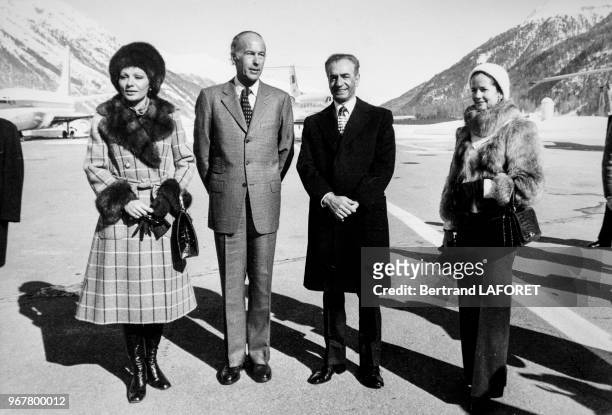 Portrait de l'Impératrice Farah Diba, du président français Valéry Giscard d'Estaing, du Shah d'Iran et d'Anne-Aymone Giscard d'Estaing lors d'une...