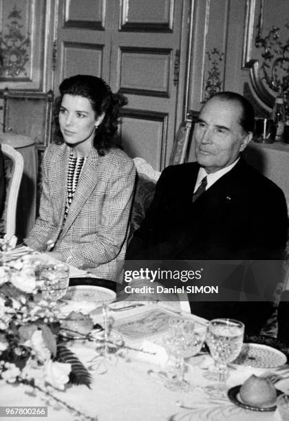 François Mitterrand reçoit Caroline de Monaco à l'Elysée pour un déjeuner le 31 janvier 1983, Paris, France.