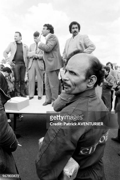 André Sainjon lors d'un meeting à l'usine Citroën d'Aulnay-sous-Bois pendant une grève le 23 mai 1984, France.