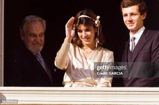 Caroline de Monaco et Stefano Casiraghi au balcon du palais le jour de leur mariage le 23 décembre 1983, Monaco.