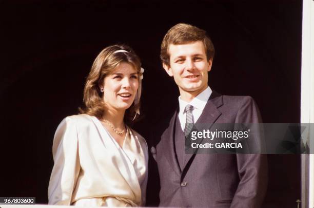 Caroline de Monaco et Stefano Casiraghi au balcon du palais le jour de leur mariage le 23 décembre 1983, Monaco.