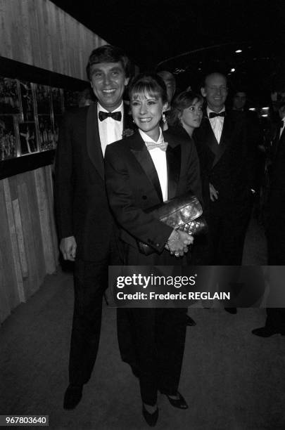 Jean-Pierre Foucault et Dorothée lors de la soirée des 7 d'Or à Paris le 25 octobre 1985, France.