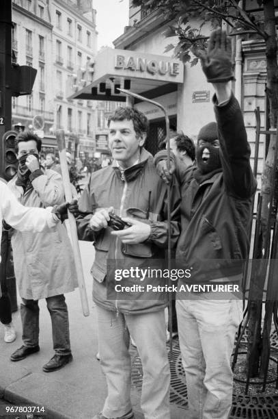 Jean-Claude Bourret lors d'une manifestation contre le projet de réforme de l'enseignement supérieur à Paris le 24 mai 1983, France.