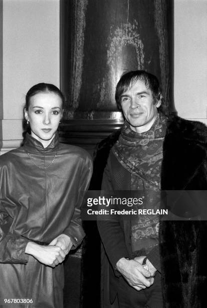 La danseuse Sylvie Guillem et Rudolf Noureev, chorégraphe et danseur, le 29 janvier 1985 à Paris, France.