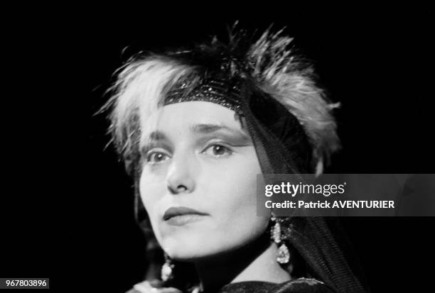 Jeanne Mas en concert à l'Olympia le 17 octobre 1985, France.
